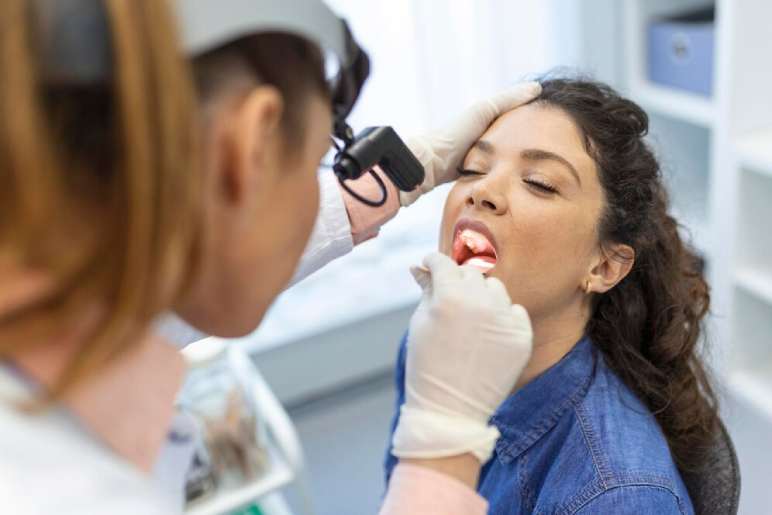 Symptoms Indicating You Need a Gum Specialist